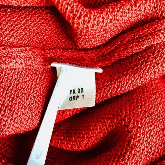 St. John Collection Terracotta Knit Pleated Front Elastic Waist Ankle Pants - Picture 3 of 9